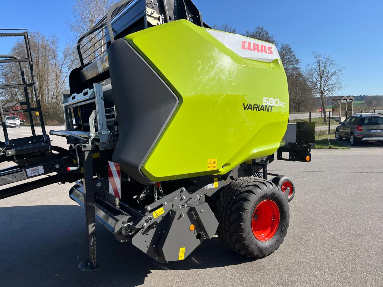 CLAAS Variant 580 RC PRO, neuwertige Rundballenpresse, Baujahr 2023, erst 39 Betriebsstunden !!! - Rundballepresse: billede 2 CLAAS Variant 580 RC PRO, neuwertige Rundballenpresse, Baujahr 2023, erst 39 Betriebsstunden !!! - Rundballepresse: billede 2