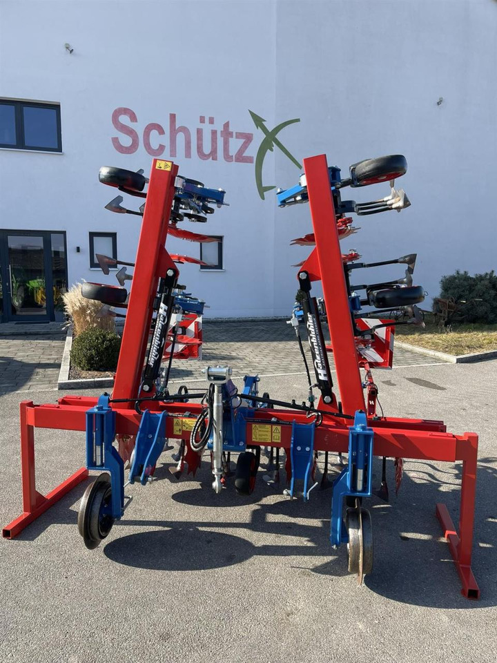 Hatzenbichler 6-reihiges Hackgerät, 75 cm Abstand, TOP Zustand - Maskine til jordbearbejdning: billede 1 Hatzenbichler 6-reihiges Hackgerät, 75 cm Abstand, TOP Zustand - Maskine til jordbearbejdning: billede 1