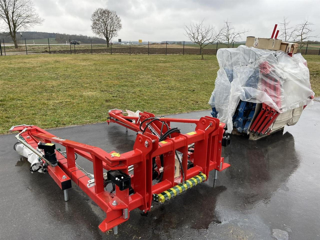 Hatzenbichler Striegel NEU, UNBENUTZT mit hydraulischer Druckverstellung, 12m AB, Hatzenbichler Striegel - Harve: billede 1 Hatzenbichler Striegel NEU, UNBENUTZT mit hydraulischer Druckverstellung, 12m AB, Hatzenbichler Striegel - Harve: billede 1