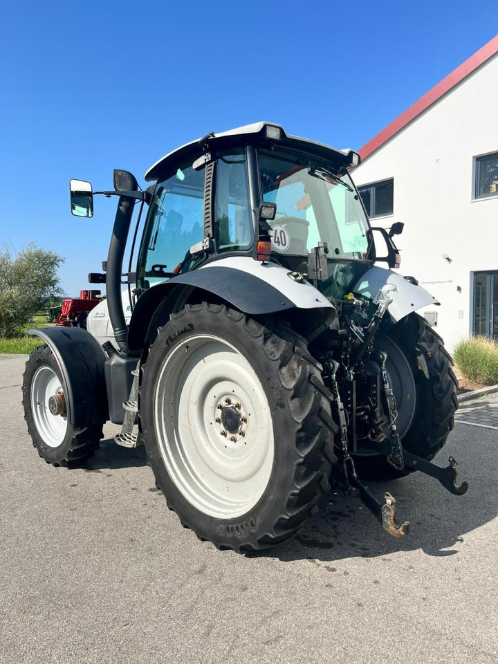 Lamborghini R6.140 DCR mit Frontzapfwelle und Frontkraftheber, Pflegeschlepper - Traktor: billede 3 Lamborghini R6.140 DCR mit Frontzapfwelle und Frontkraftheber, Pflegeschlepper - Traktor: billede 3