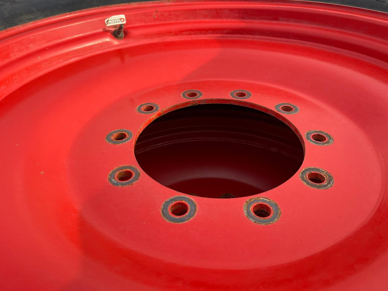 Fendt 820 724 Pflegebereifung 190cm Spur 320/90R32 340/85R48 - Udstyr: billede 5 Fendt 820 724 Pflegebereifung 190cm Spur 320/90R32 340/85R48 - Udstyr: billede 5