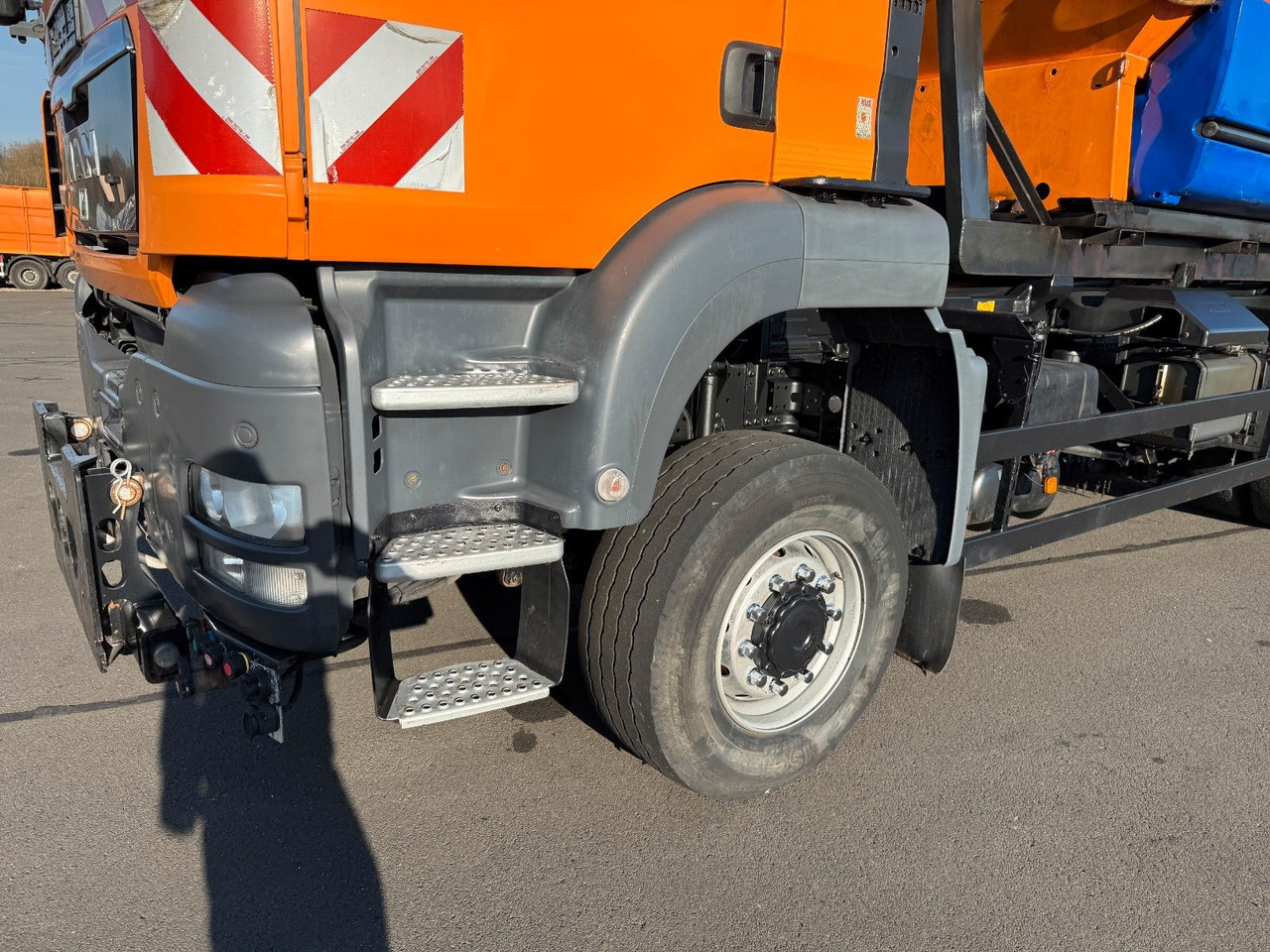 MAN TGS 18.360 4x4 Winterdienst Meiller Abroller - Lastbil kroghejs: billede 4 MAN TGS 18.360 4x4 Winterdienst Meiller Abroller - Lastbil kroghejs: billede 4