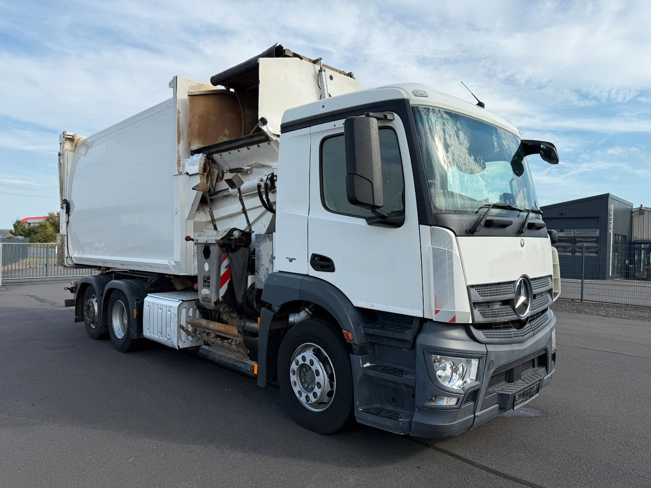 Mercedes-Benz Antos 2533 Seitenlader HS SL- VK- F - Affaldsmaskine: billede 3 Mercedes-Benz Antos 2533 Seitenlader HS SL- VK- F - Affaldsmaskine: billede 3