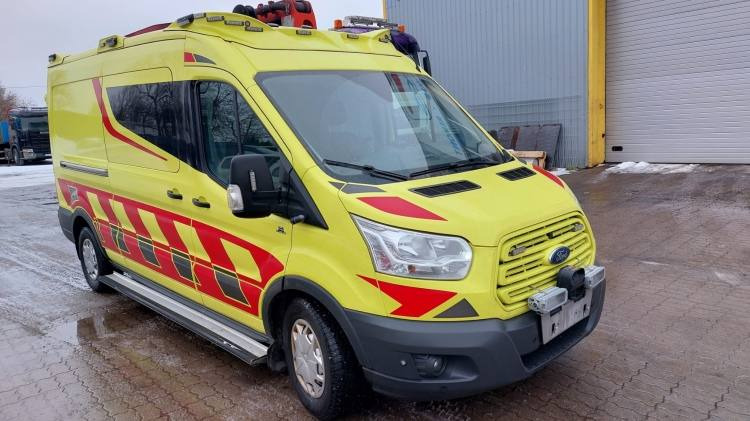 FORD TRANSIT 2,0TDI AMBULANCE KLIMA 1.2018 EURO 6, 3 UNITS - Ambulance: billede 4 FORD TRANSIT 2,0TDI AMBULANCE KLIMA 1.2018 EURO 6, 3 UNITS - Ambulance: billede 4