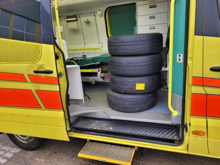 MERCEDES – BENZ SPRINTER 2.2D AMBULANCE (PROFILE) KLIMA 11.2014 EURO 5 - Ambulance: billede 5 MERCEDES – BENZ SPRINTER 2.2D AMBULANCE (PROFILE) KLIMA 11.2014 EURO 5 - Ambulance: billede 5