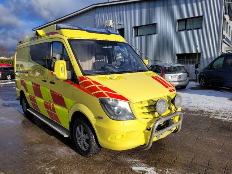 MERCEDES – BENZ SPRINTER 3.0D AMBULANCE (PROFILE) KLIMA 2.2016 EURO 6 - Ambulance: billede 1 MERCEDES – BENZ SPRINTER 3.0D AMBULANCE (PROFILE) KLIMA 2.2016 EURO 6 - Ambulance: billede 1