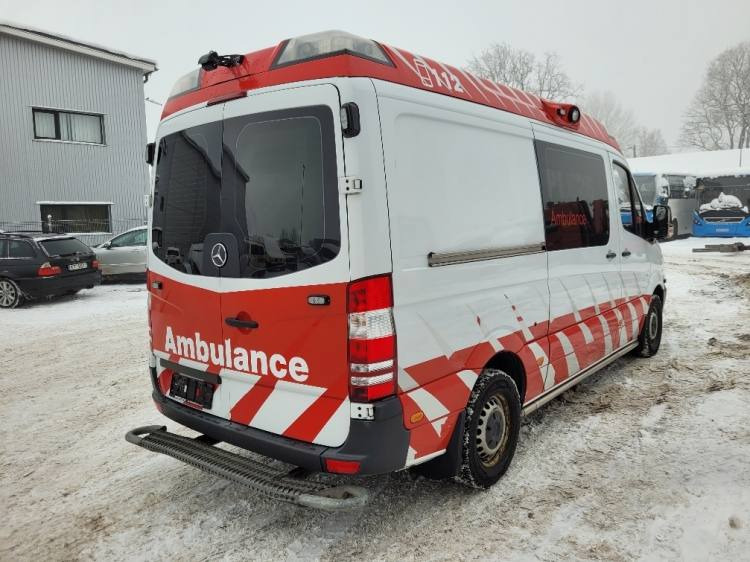 MERCEDES – BENZ SPRINTER 3.0D AMBULANCE (PROFILE) KLIMA 7.2015 EURO 6 - Ambulance: billede 4 MERCEDES – BENZ SPRINTER 3.0D AMBULANCE (PROFILE) KLIMA 7.2015 EURO 6 - Ambulance: billede 4