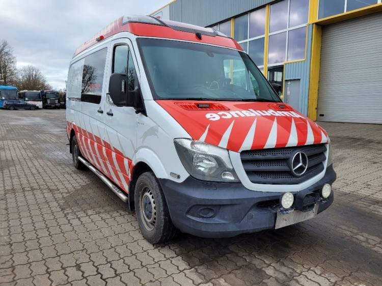 MERCEDES – BENZ SPRINTER 319 3.0D AMBULANCE (PROFILE) KLIMA, 6.2017, EURO 6 - Ambulance: billede 1 MERCEDES – BENZ SPRINTER 319 3.0D AMBULANCE (PROFILE) KLIMA, 6.2017, EURO 6 - Ambulance: billede 1