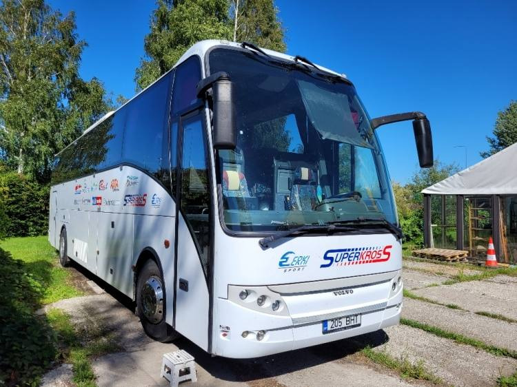 VOLVO B12M BERKHOF AXIAL70 MOTORHOME KLIMA 3.2003 - Turistbus: billede 1 VOLVO B12M BERKHOF AXIAL70 MOTORHOME KLIMA 3.2003 - Turistbus: billede 1