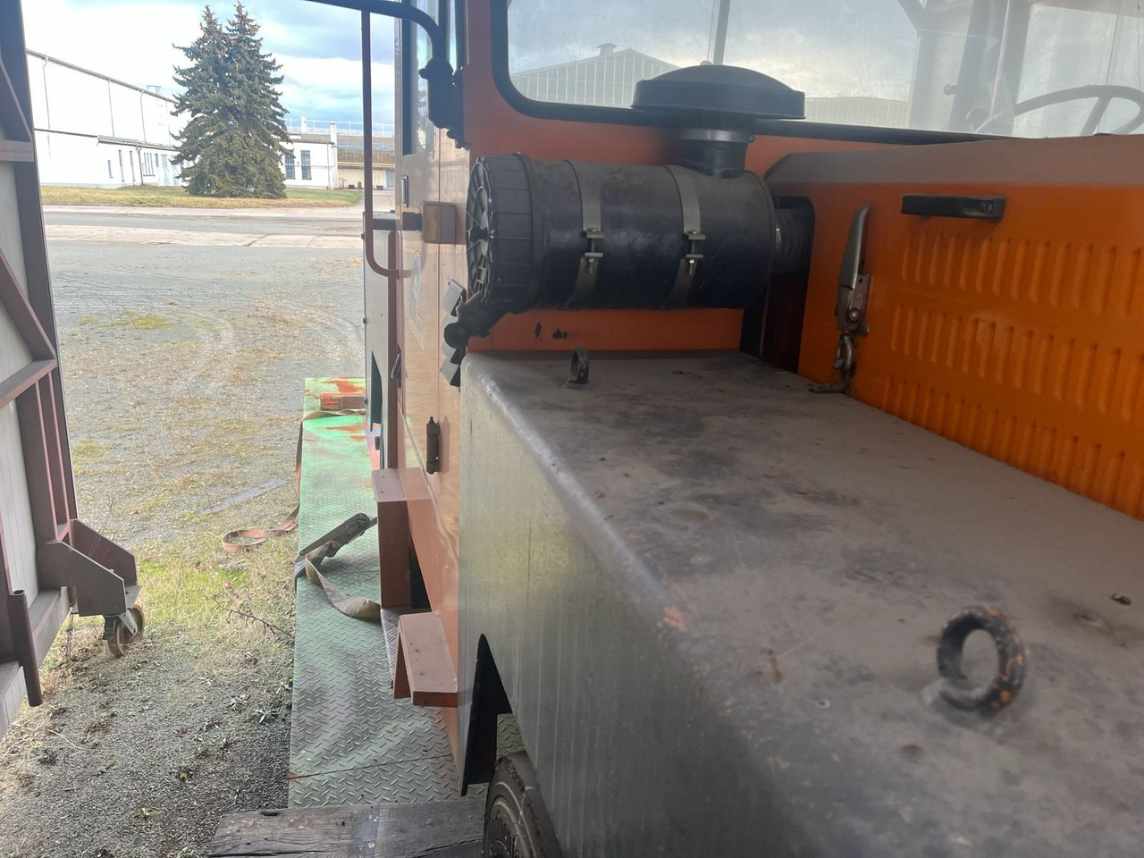 ATA 8500 4X4 - Push-back traktor: billede 3 ATA 8500 4X4 - Push-back traktor: billede 3