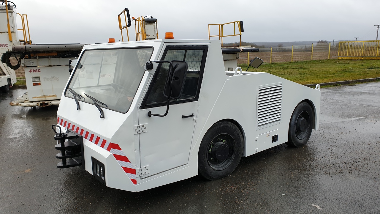 SOVAM K100 - Push-back traktor: billede 3 SOVAM K100 - Push-back traktor: billede 3