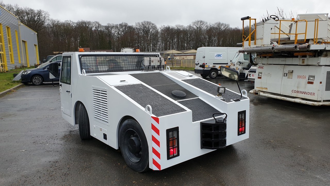 SOVAM K100 - Push-back traktor: billede 3 SOVAM K100 - Push-back traktor: billede 3