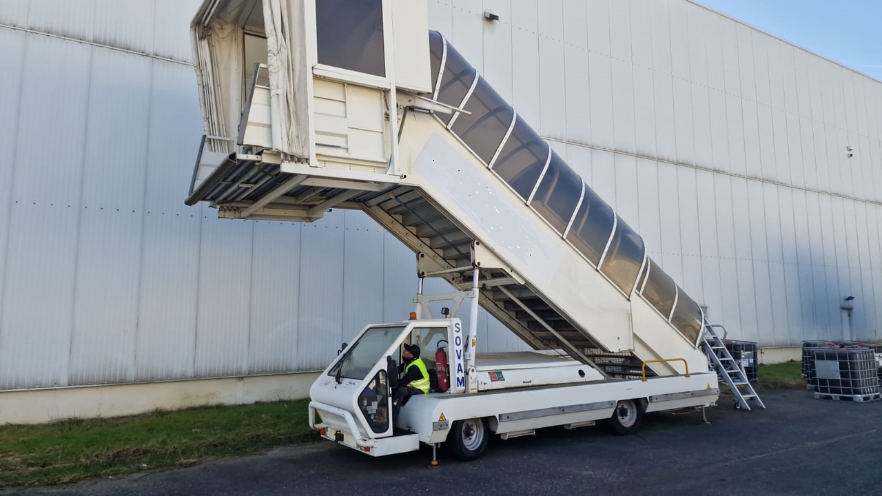 SOVAM Passenger Stairs 1.9 SPS - Passagertrappe: billede 1 SOVAM Passenger Stairs 1.9 SPS - Passagertrappe: billede 1