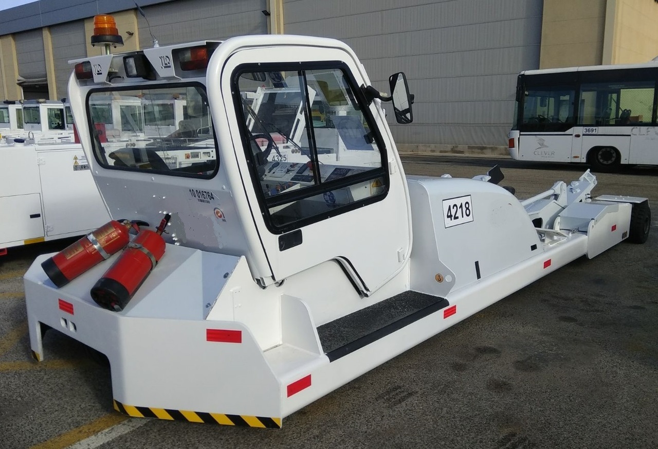 TLD Towbarless Pushback TPX 100 E - Push-back traktor: billede 1 TLD Towbarless Pushback TPX 100 E - Push-back traktor: billede 1