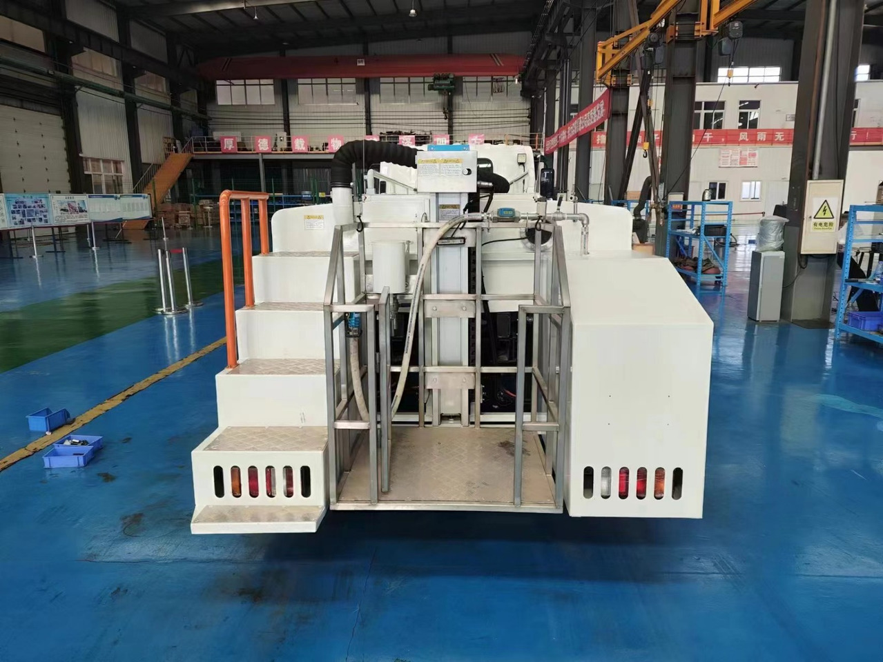 Toilet truck ISUZU - Udstyr til toiletservicering: billede 2 Toilet truck ISUZU - Udstyr til toiletservicering: billede 2