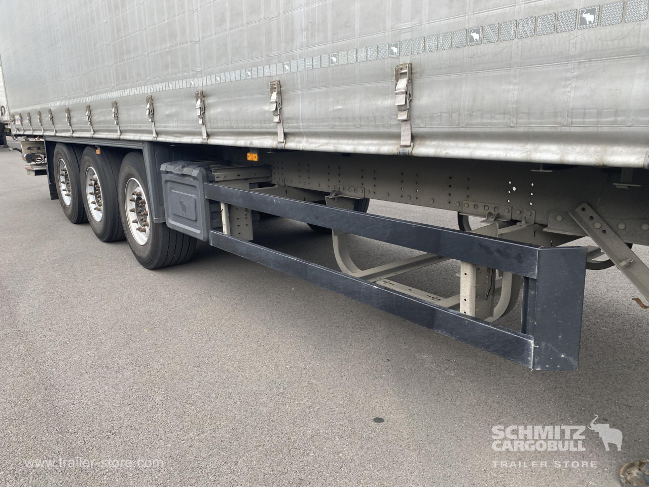 SCHMITZ Curtainsider Standard Taillift - Gardintrailer: billede 2 SCHMITZ Curtainsider Standard Taillift - Gardintrailer: billede 2