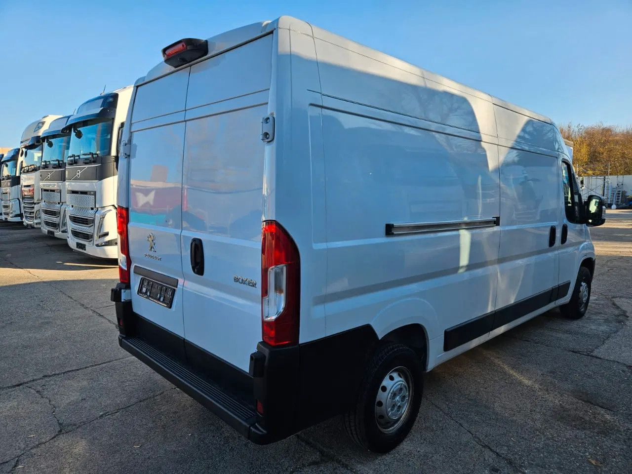 Peugeot Boxer Box 2.2 Premium FT 350 L3H2 Camera 2 units - Varebil med kasse: billede 3 Peugeot Boxer Box 2.2 Premium FT 350 L3H2 Camera 2 units - Varebil med kasse: billede 3