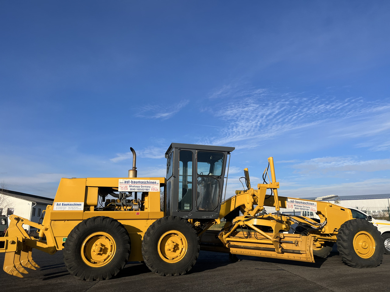 KOMATSU GD530A mit 5-Zahn-Heckaufreisser - Grader: billede 4 KOMATSU GD530A mit 5-Zahn-Heckaufreisser - Grader: billede 4