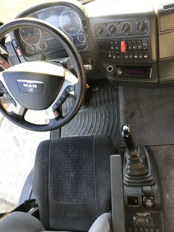 MAN Asphaltsprayer TGA 26.480 6x2-2 - Emulsionssprøjte: billede 5 MAN Asphaltsprayer TGA 26.480 6x2-2 - Emulsionssprøjte: billede 5