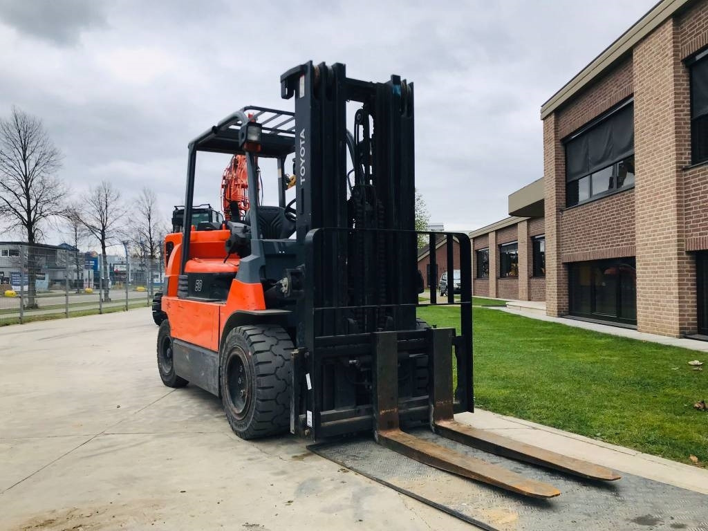 Toyota 7 FB MF 50 - El gaffeltruck: billede 2 Toyota 7 FB MF 50 - El gaffeltruck: billede 2