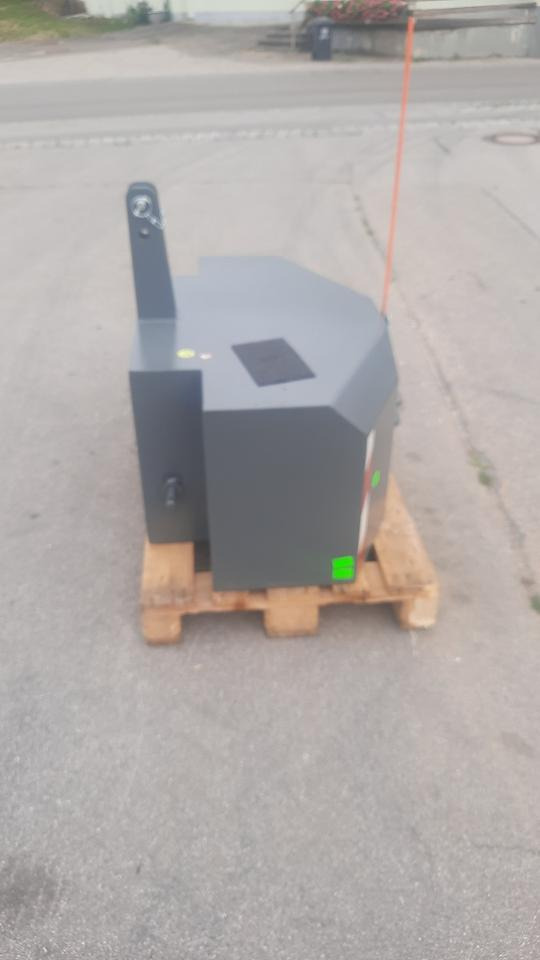 Frontgewicht Ballast Heckgewicht 1000kg Traktor Gewicht Fendt - Vægtklods: billede 4 Frontgewicht Ballast Heckgewicht 1000kg Traktor Gewicht Fendt - Vægtklods: billede 4