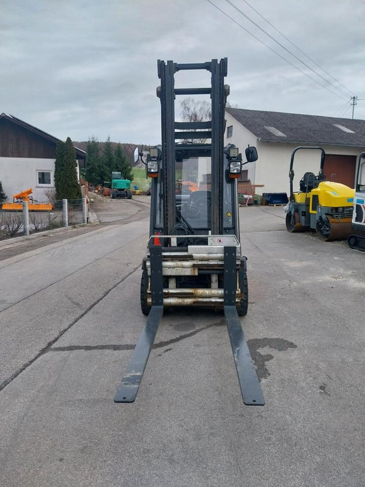 Frontstapler Linde H25T Stapler sehr schön Gas Lader - Gas gaffeltruck: billede 3 Frontstapler Linde H25T Stapler sehr schön Gas Lader - Gas gaffeltruck: billede 3