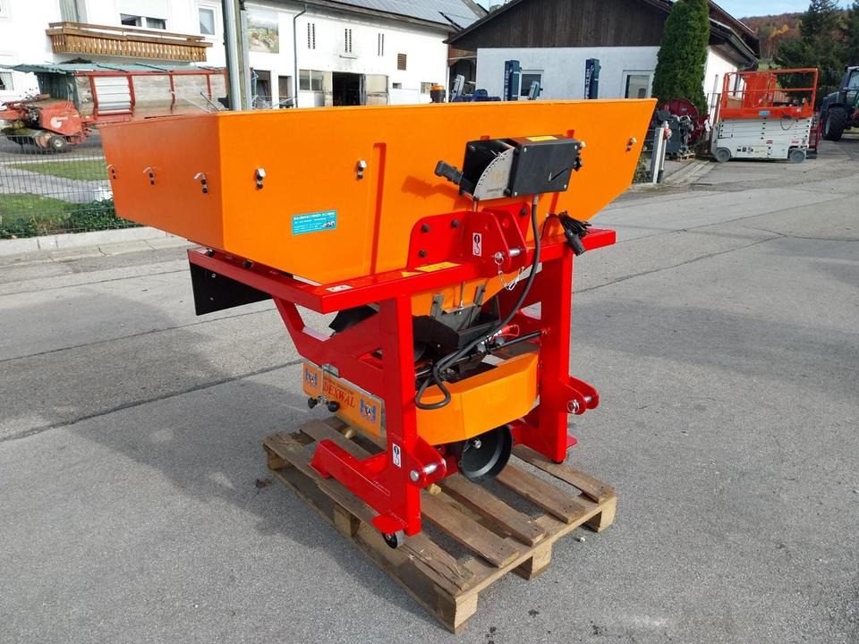 Salzstreuer 550-1200kg Sand Splitt Schlepper Traktor Streuer - Sand-/ Saltspreder: billede 1 Salzstreuer 550-1200kg Sand Splitt Schlepper Traktor Streuer - Sand-/ Saltspreder: billede 1