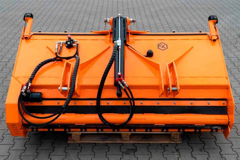 Salzstreuer Sandstreuer Splittstreuer Schlepper Traktor Fendt - Sand-/ Saltspreder: billede 4 Salzstreuer Sandstreuer Splittstreuer Schlepper Traktor Fendt - Sand-/ Saltspreder: billede 4