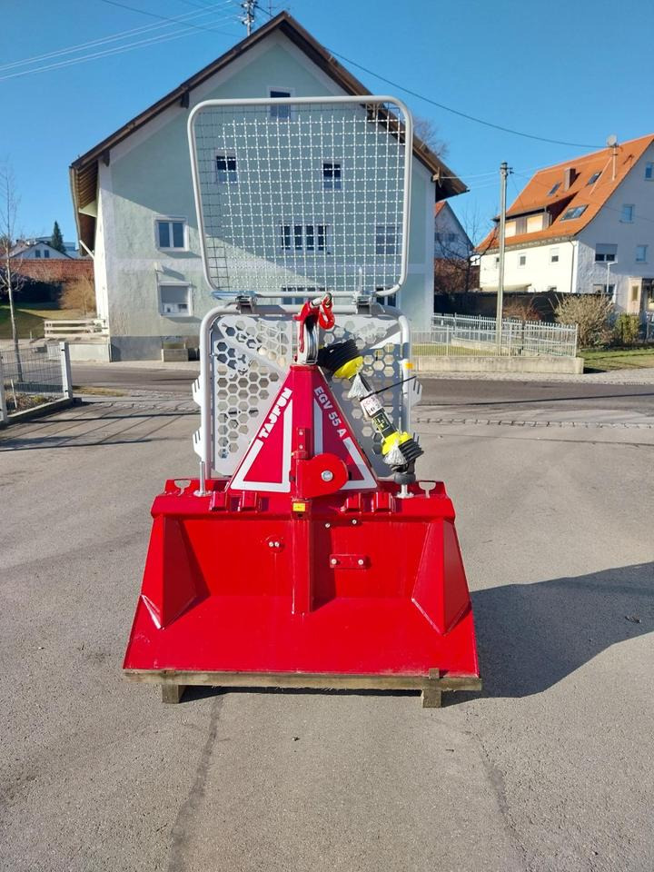 Neue Forstseilwinde Seilwinde Tajfun EGV 55 A , 35, 45, 55, 65,85 - Spil for Skovningsmaskine: billede 2 Neue Forstseilwinde Seilwinde Tajfun EGV 55 A , 35, 45, 55, 65,85 - Spil for Skovningsmaskine: billede 2