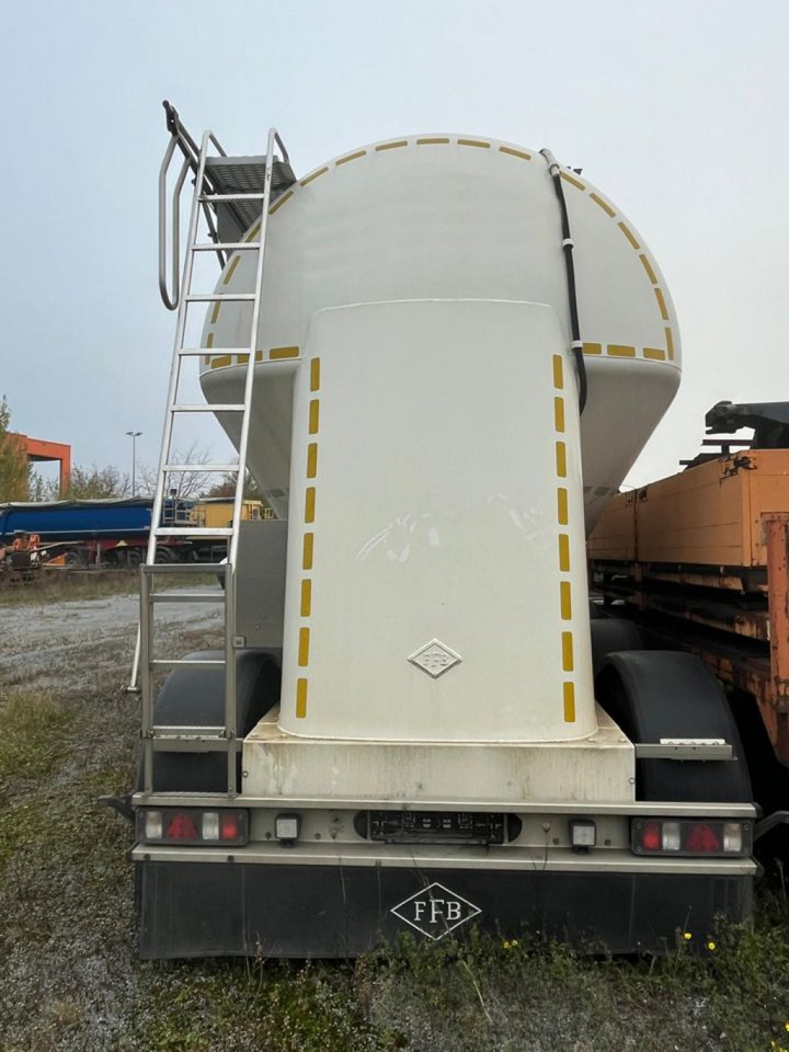 FELDBINDER Silo für Staub und Rieselgüter EUT 40.3 Auflieger Zement 40m³, Lenkachse - Silotrailer: billede 4 FELDBINDER Silo für Staub und Rieselgüter EUT 40.3 Auflieger Zement 40m³, Lenkachse - Silotrailer: billede 4