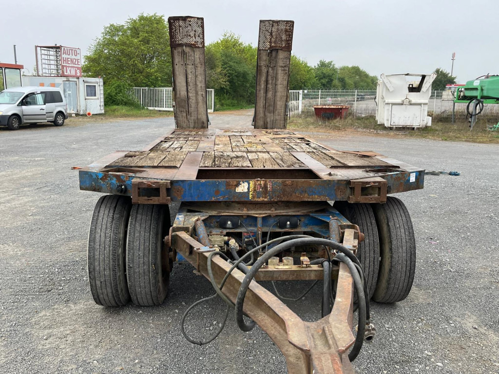 GOLDHOFER GOLDHOFER Tieflader Tiefladeranhänger TU 3-24/80 Rampen - Nedbygget platform påhængsvogn: billede 3 GOLDHOFER GOLDHOFER Tieflader Tiefladeranhänger TU 3-24/80 Rampen - Nedbygget platform påhængsvogn: billede 3