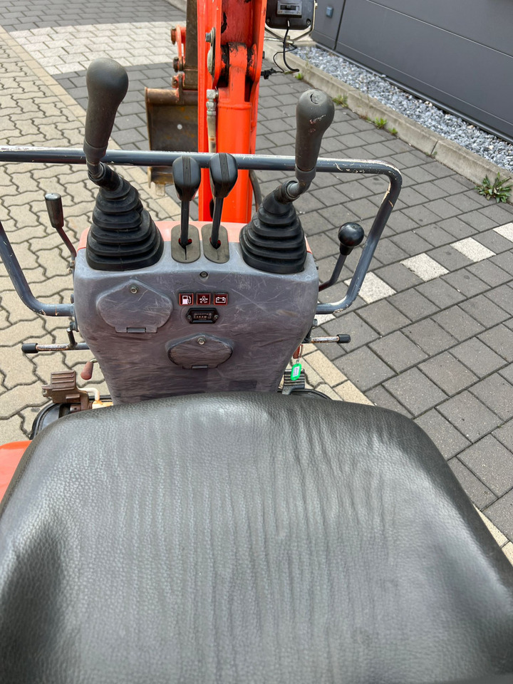 KUBOTA Minibagger U 10 - 3 Minibagger Kurzheck - Minigravemaskine: billede 5 KUBOTA Minibagger U 10 - 3 Minibagger Kurzheck - Minigravemaskine: billede 5