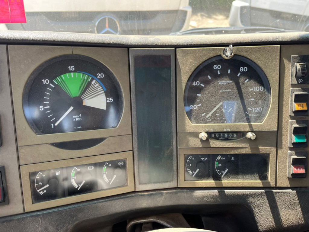 Lastbil kroghejs, Lastbil med kran MAN MAN F2000 Abrollkipper mit Kran 27.342 6x4: billede 8 Lastbil kroghejs, Lastbil med kran MAN MAN F2000 Abrollkipper mit Kran 27.342 6x4: billede 8