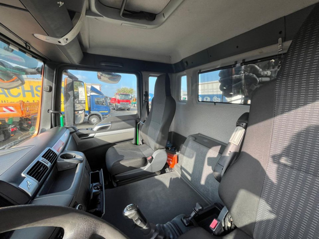 MAN TG-S 26.400 6x4H-2 BL Abrollkipper mit Kran Lift Lenk - Lastbil kroghejs, Lastbil med kran: billede 2 MAN TG-S 26.400 6x4H-2 BL Abrollkipper mit Kran Lift Lenk - Lastbil kroghejs, Lastbil med kran: billede 2