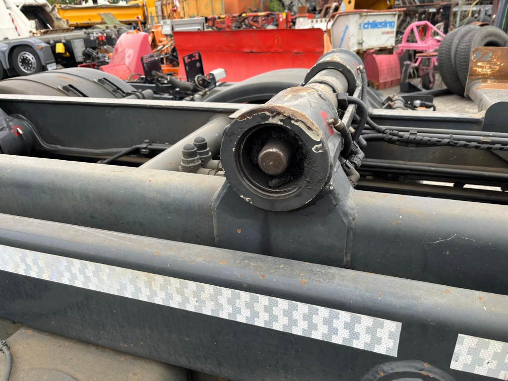 MERCEDES-BENZ Actros 2541 L6x2 Abrollkipper Meiller Schub+Knick - Lastbil kroghejs: billede 3 MERCEDES-BENZ Actros 2541 L6x2 Abrollkipper Meiller Schub+Knick - Lastbil kroghejs: billede 3