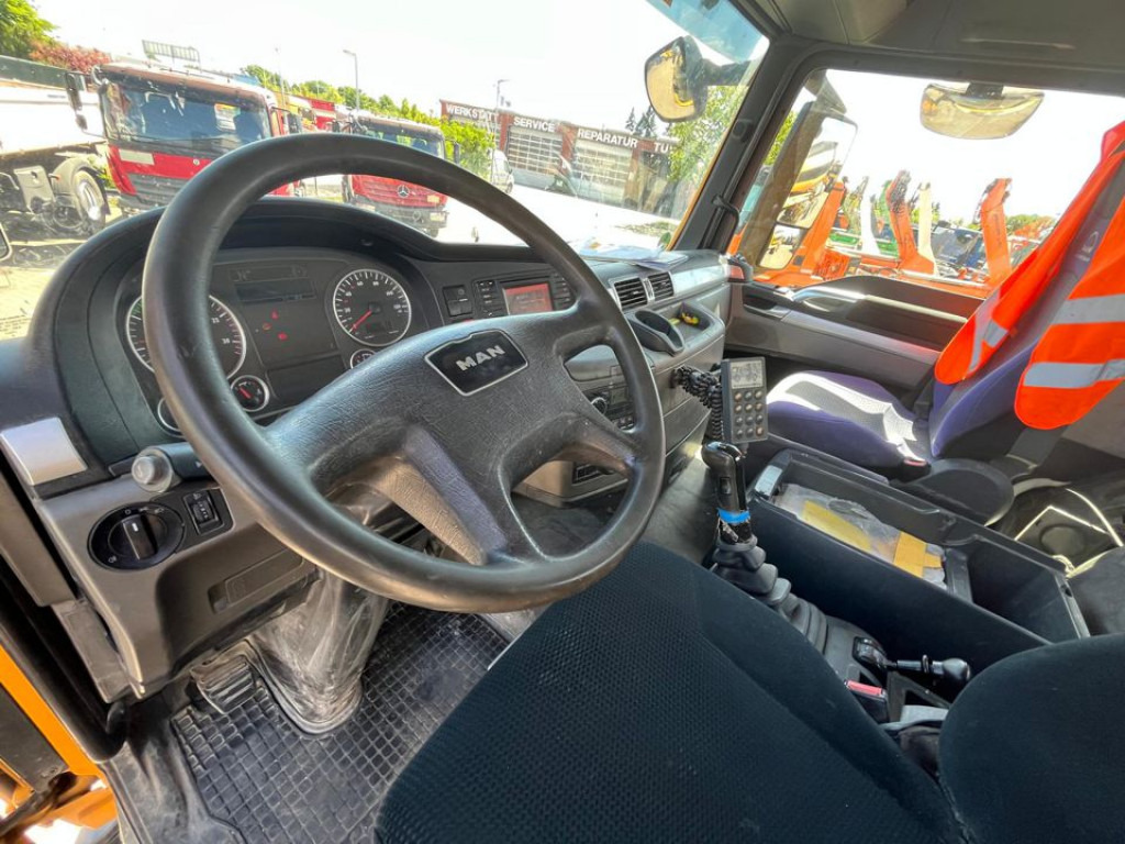 Trækker MAN MAN TG-S SZM 18.440 4x4 H BLS Komplettpreis mit Betonauflieger: billede 6