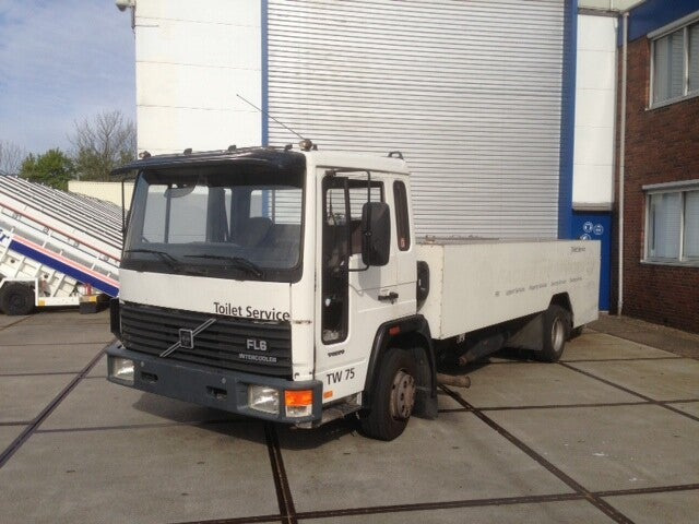 Toilet Service Truck Volvo/Zellinger - Udstyr til toiletservicering: billede 1 Toilet Service Truck Volvo/Zellinger - Udstyr til toiletservicering: billede 1