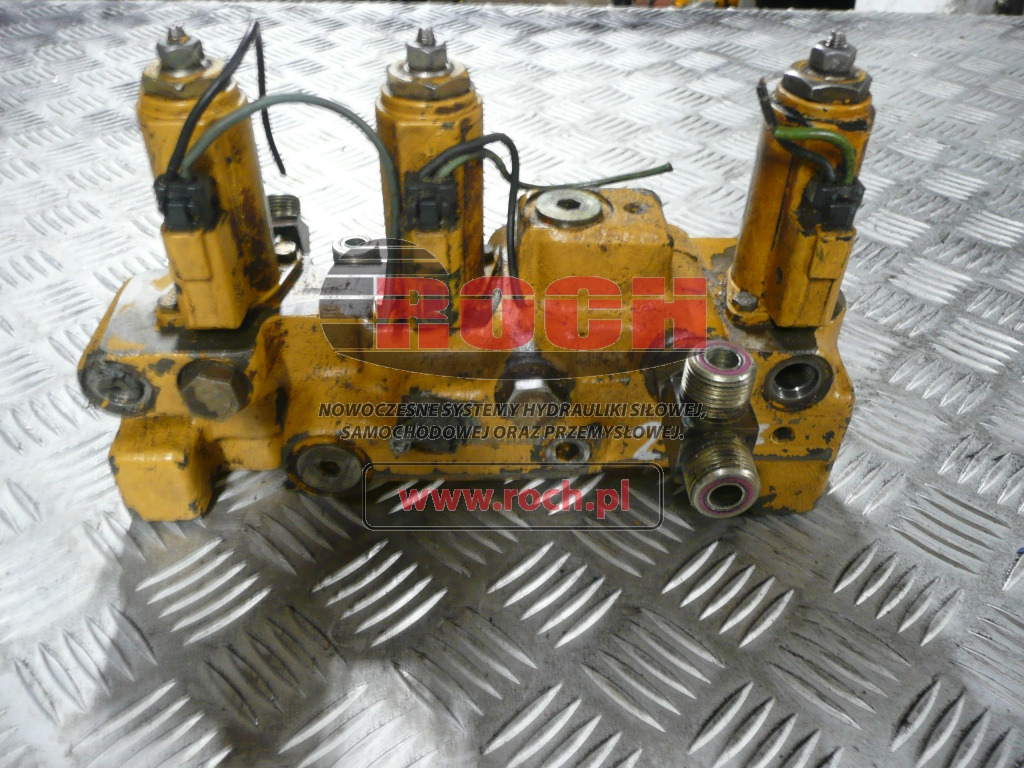 CATERPILLAR 158-8251 + SKY5/G24D - 3 SEKCYJNY - Hydraulisk ventil: billede 1 CATERPILLAR 158-8251 + SKY5/G24D - 3 SEKCYJNY - Hydraulisk ventil: billede 1