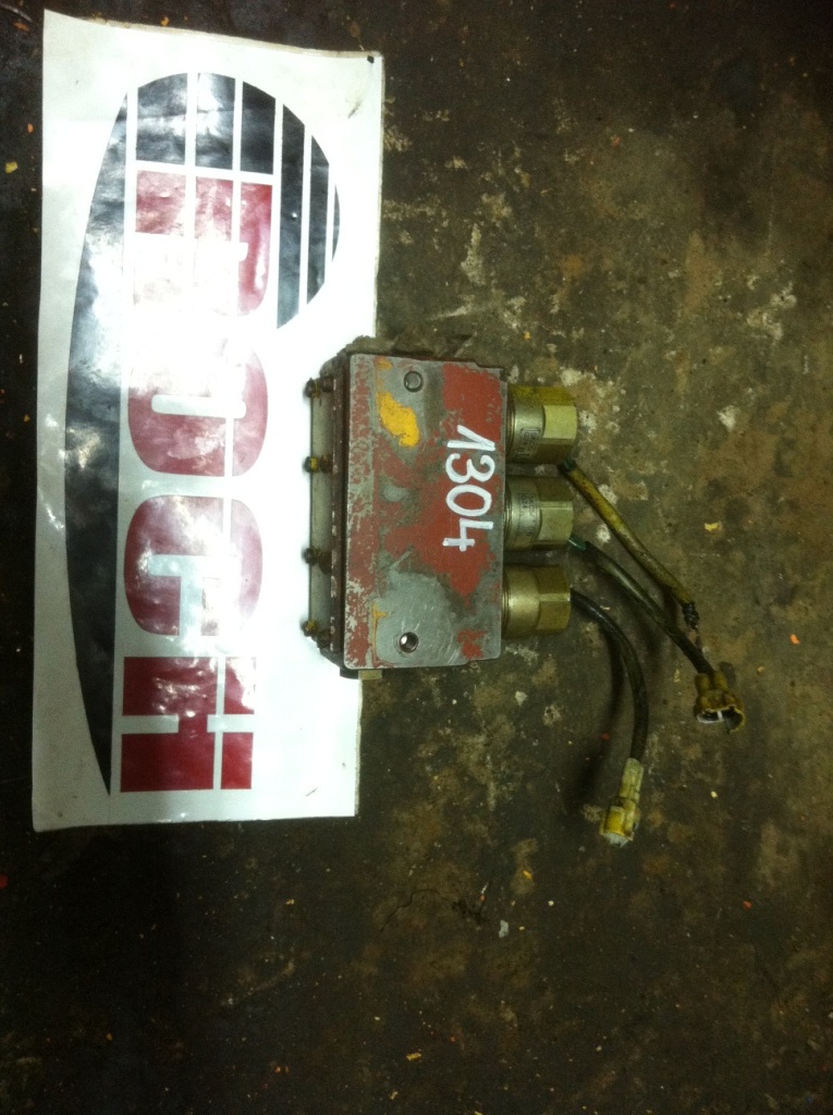 KAWASAKI 3K3LNF5G/G24N-306 2436U1450F2 - 3 SEKCYJNY + SKC5/106 - Hydraulisk ventil for Entreprenørmaskin: billede 1 KAWASAKI 3K3LNF5G/G24N-306 2436U1450F2 - 3 SEKCYJNY + SKC5/106 - Hydraulisk ventil for Entreprenørmaskin: billede 1