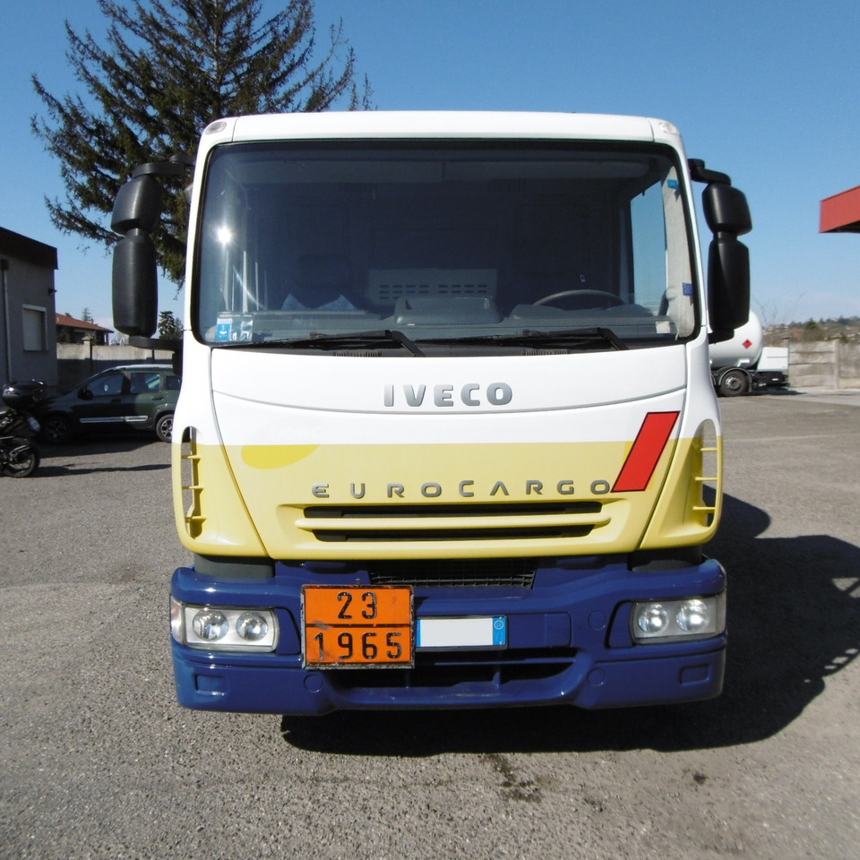 IVECO 150.24 - Tankbil: billede 4 IVECO 150.24 - Tankbil: billede 4