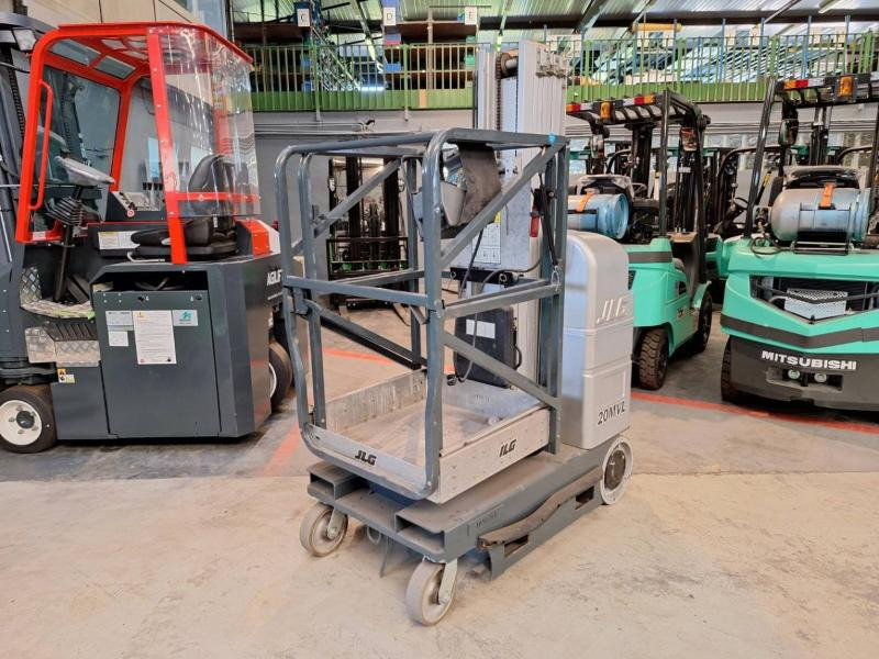 JLG 20MVL - Søjlelift: billede 2 JLG 20MVL - Søjlelift: billede 2