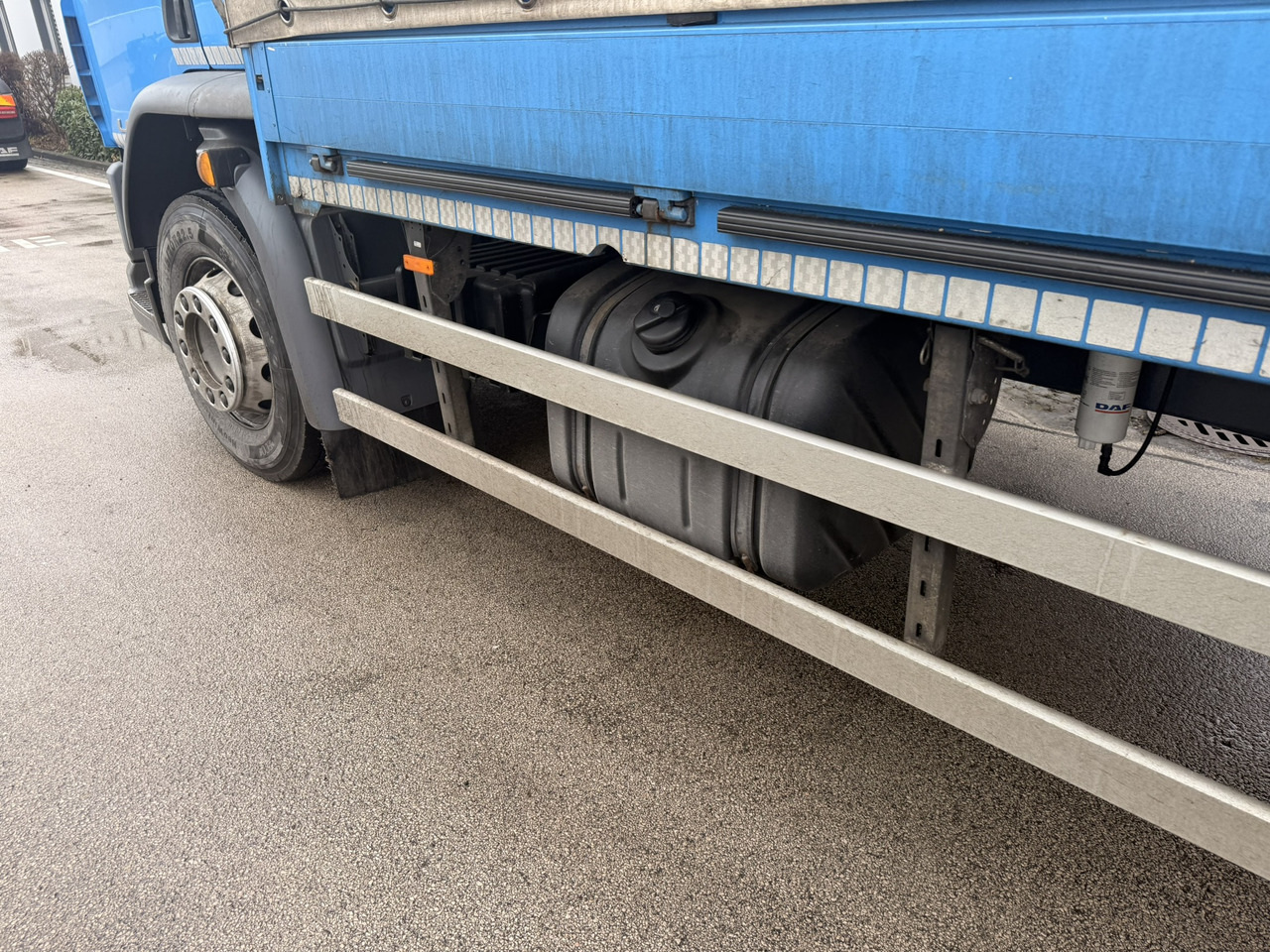 DAF LF 290 Pritschenaufbau Ladebordwand AHK - Lastbil med presenning: billede 5 DAF LF 290 Pritschenaufbau Ladebordwand AHK - Lastbil med presenning: billede 5