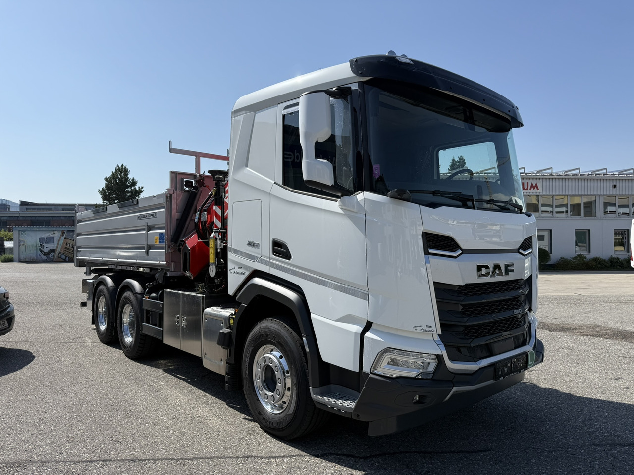 DAF XF 530 FAT Frontkran Fassi F255 A Vorlauf 2026 ! - Tipvogn lastbil, Lastbil med kran: billede 2 DAF XF 530 FAT Frontkran Fassi F255 A Vorlauf 2026 ! - Tipvogn lastbil, Lastbil med kran: billede 2