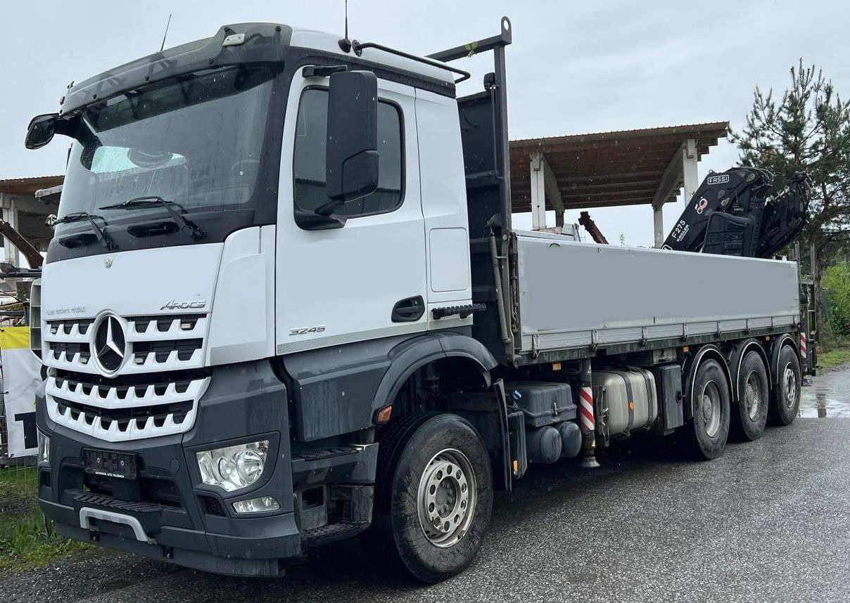 MERCEDES-BENZ Hiab Palfinger Fassi F275-5 JIB-3 - Lastbil med lad: billede 1 MERCEDES-BENZ Hiab Palfinger Fassi F275-5 JIB-3 - Lastbil med lad: billede 1