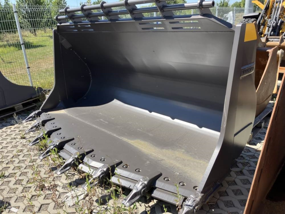 Volvo Schaufel mit Zähnen - Skovl: billede 4 Volvo Schaufel mit Zähnen - Skovl: billede 4