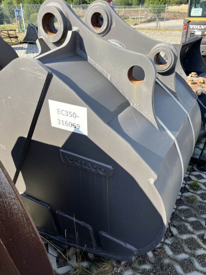 Volvo Tieflöffel mit Zähnen - Festanbau - Gravelæssemaskine: billede 2 Volvo Tieflöffel mit Zähnen - Festanbau - Gravelæssemaskine: billede 2