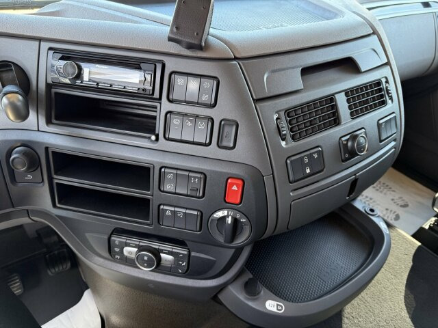 DAF XF 480 Pritsche Kran Plafinger 21000L - Lastbil med lad, Lastbil med kran: billede 2 DAF XF 480 Pritsche Kran Plafinger 21000L - Lastbil med lad, Lastbil med kran: billede 2