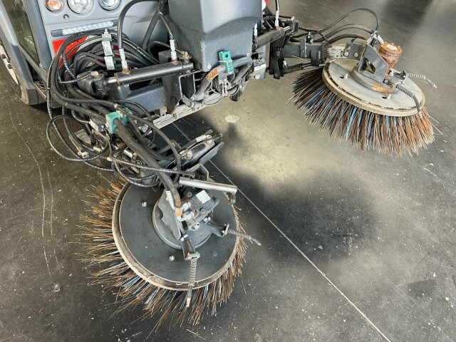Hako Citymaster CM 2200 Kehrmaschine 2 m³ - Fejebil: billede 2 Hako Citymaster CM 2200 Kehrmaschine 2 m³ - Fejebil: billede 2