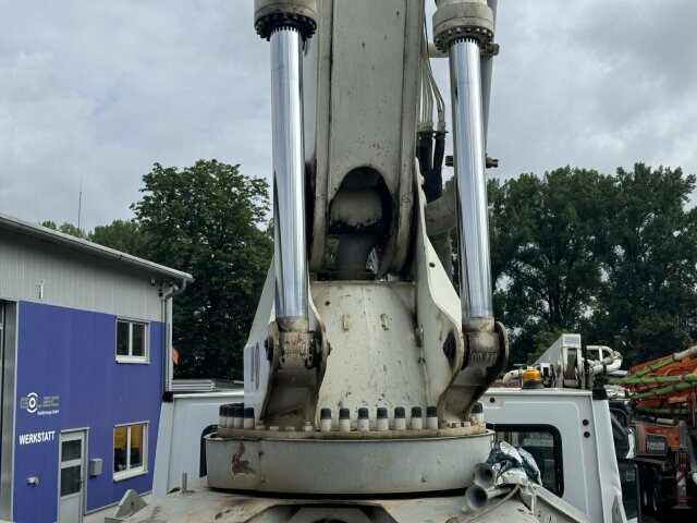 Mercedes-Benz ACTROS 3240 8x4 Betonpumpe PUTZMEISTER BSF 42 M - Betonpumpe: billede 2 Mercedes-Benz ACTROS 3240 8x4 Betonpumpe PUTZMEISTER BSF 42 M - Betonpumpe: billede 2