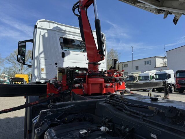 Mercedes-Benz AROCS 1832 4x2 Euro 6 Kipper Kran FASSI F120FB - Tipvogn lastbil, Lastbil med kran: billede 2 Mercedes-Benz AROCS 1832 4x2 Euro 6 Kipper Kran FASSI F120FB - Tipvogn lastbil, Lastbil med kran: billede 2
